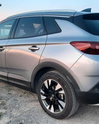 OPEL GRANDLAND X  Innovation  TD 1.5