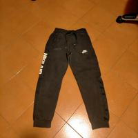 pantaloni tuta nike