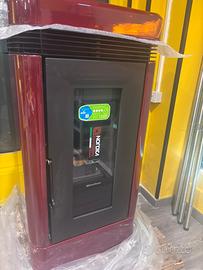 STUFA PELLET. LUCIA 16 canalizzata 12KW