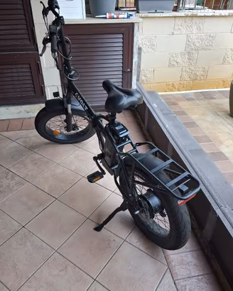 Bici elettrica con pedalata assistita