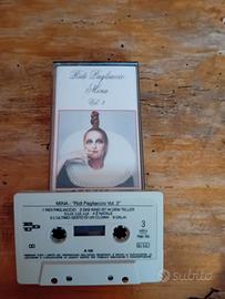 Mina - audiocassette