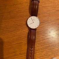 Orologio Daniel Wellington marrone e oro