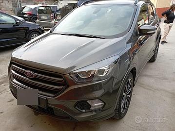 Ford kuga stline