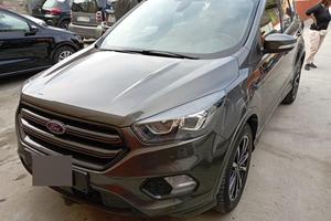 Ford kuga stline