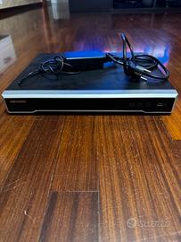 Nvr hikvision ds-7608ni-i2