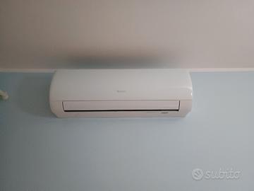 Coppia condizionatori Gree 9000 e 24000  BTU