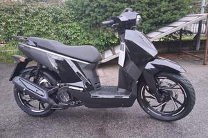 SCOOTER PEUGEOT TWEET 125cc NERO