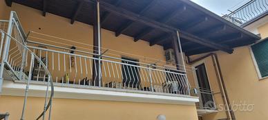 Sommariva del Bosco,pieno centro palazzina privata