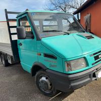 Iveco Daily 35.10 turbo con sponda Dhollandia