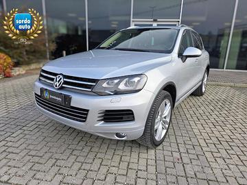 VOLKSWAGEN Touareg 3.0 TDI 204 CV tiptronic Blue