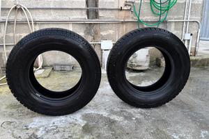 2 Hankook 215/70R15C 109/107R