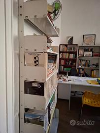 Libreria industriale Congresso lips vago