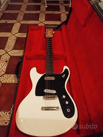Chitarra elettrica Eastwood mach 2