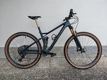 Cube Stereo 120 HPC SLT 29 Carbon - 2022 - Tg. M