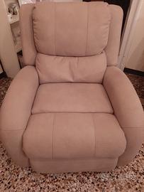Poltrona elettrica reclinabile e sollevabile