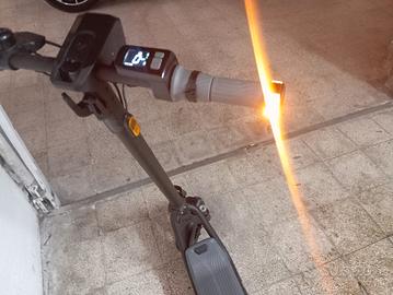 monopattino elettrico Niu kqi100p
