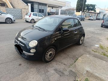 FIAT 500; BMW X3 