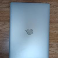 MacBook Pro i7