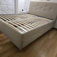 Letto matrimoniale
