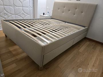 Letto matrimoniale