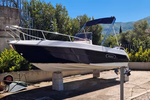 Romar Mirage 570 Yamaha 40cv 