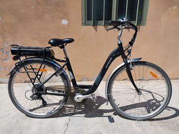 Bicicletta a pedalata assistita