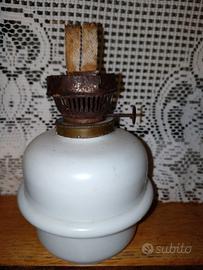 piccola lampada cherosene marca Stella