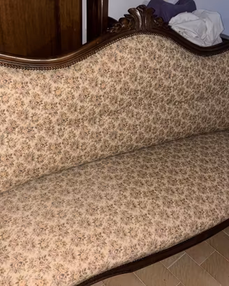 Divano + sedie vintage con motivi floreali