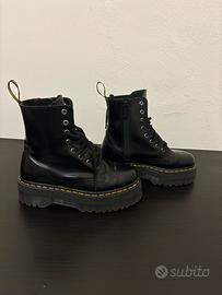 Anfibi DrMartens