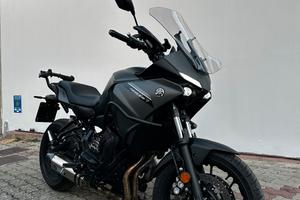 YAMAHA TRACER 7