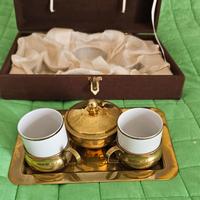set tazzine da caffè in porcellana e ottone 