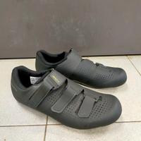 Scarpe ciclismo Shimano RC1 taglia 43 NUOVE 