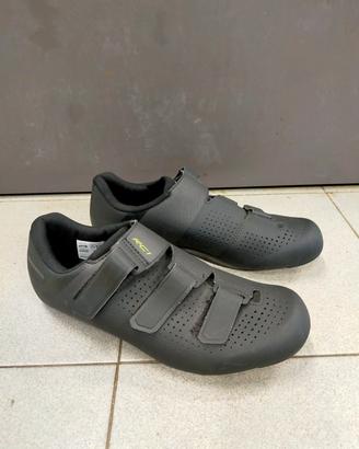 Scarpe ciclismo Shimano RC1 taglia 43 NUOVE 