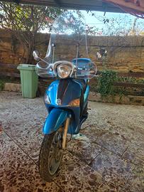 scooter piaggio Liberty 50cc  2 tempi 