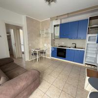 2 LOCALI A TORRE BOLDONE