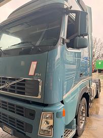 Trattore Volvo FH13 440 euro 5 automatico