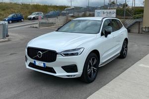 Volvo Xc60 2.0 B4 Awd R-Design