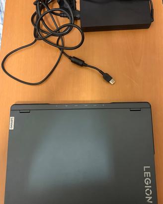Pc portatile da gaming Legion Pro 5 16IRX8