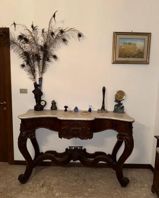 Console antica con piano in marmo e specchio