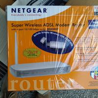 Router wifi dg834gt netgear piu' chiave wifi nuovo