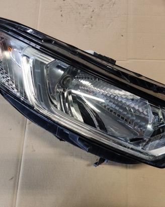 Proiettore destro FORD ECOSPORT del 2016