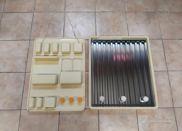 Set specchio e portaoggetti da parete anni ‘70