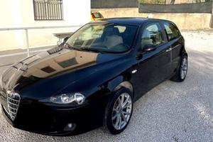 Alfa 147 1.9 jtdm 120 cv 2a serie 3 porte