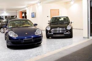 Edificio comm-le di mq 2.150 ex concessionaria