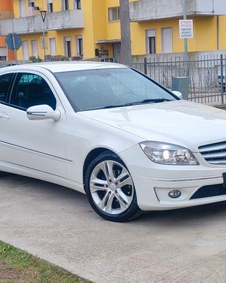 Mercedes CLC 220 CDI Sport Coupé 2011 