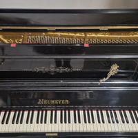 pianoforte verticale Neumeyer - ricordi e finzi