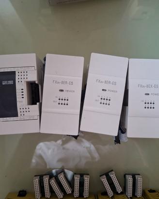 Plc Mitsubishi FX3G-24M con schede I/O