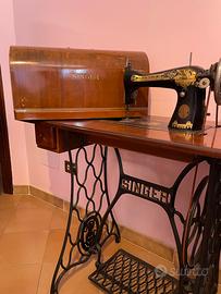 Antiquariato Singer macchina cucito antica
