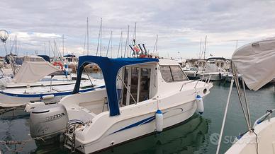 Saver Manta 21 fisher con posto barca Andora sv