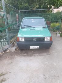 Fiat Panda 900 i.e. cat